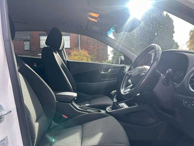 Hyundai KONA 1.0 T-GDi MHEV Premium Euro 6 (s/s) 5dr