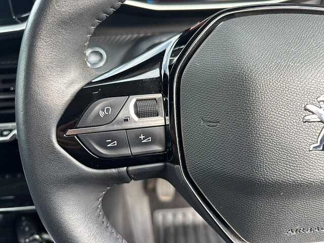 Peugeot 2008 1.2 PureTech Allure Premium Euro 6 (s/s) 5dr Grey