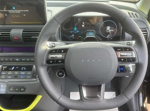 Hyundai INSTER Long Range 49kWh Cross Auto 5dr