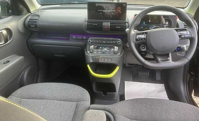 Hyundai INSTER Long Range 49kWh Cross Auto 5dr