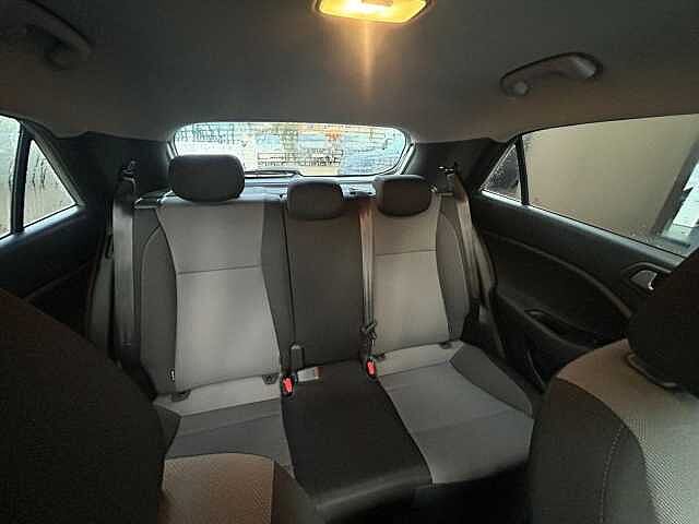 Hyundai i20 1.2 Premium Nav Euro 6 5dr