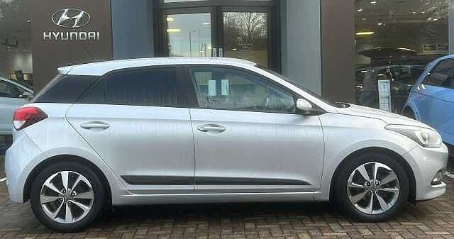 Hyundai i20 1.2 Premium Nav Euro 6 5dr