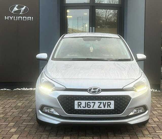 Hyundai i20 1.2 Premium Nav Euro 6 5dr