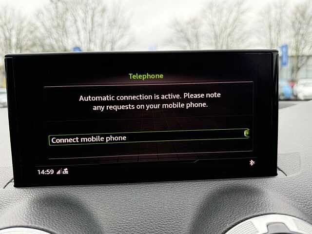 Audi Q2 1.5 TFSI CoD 35 S line S Tronic Euro 6 (s/s) 5dr White