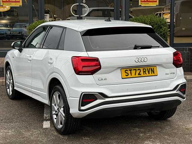 Audi Q2 1.5 TFSI CoD 35 S line S Tronic Euro 6 (s/s) 5dr White