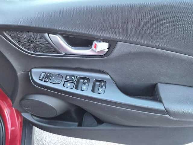 Hyundai KONA 64kWh Ultimate Auto 5dr (10.5kW Charger)