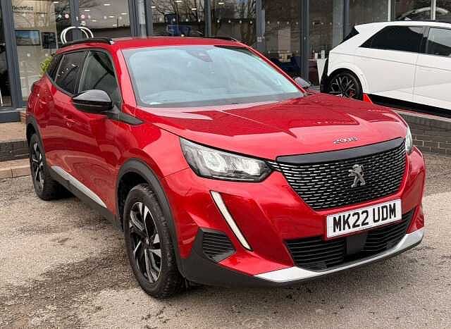 Peugeot 2008 1.2 PureTech Allure Premium SUV 5dr Petrol Manual Euro 6 (s/s) (100 ps) Red