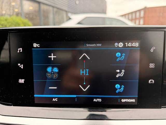 Peugeot 2008 1.2 PureTech Allure Premium SUV 5dr Petrol Manual Euro 6 (s/s) (100 ps) Red