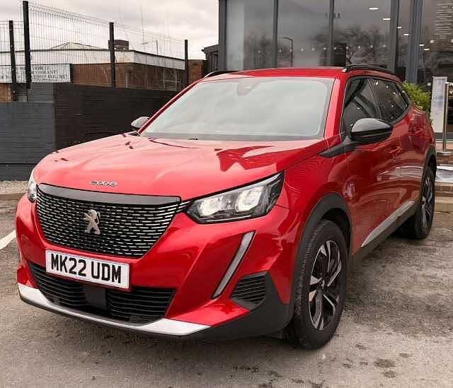 Peugeot 2008 1.2 PureTech Allure Premium SUV 5dr Petrol Manual Euro 6 (s/s) (100 ps) Red