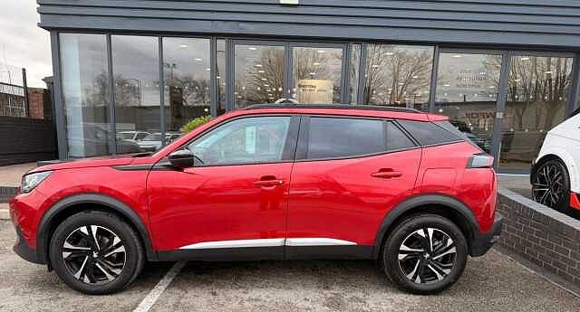 Peugeot 2008 1.2 PureTech Allure Premium SUV 5dr Petrol Manual Euro 6 (s/s) (100 ps) Red