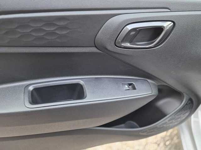 Hyundai i10 1.0 Advance Euro 6 (s/s) 5dr
