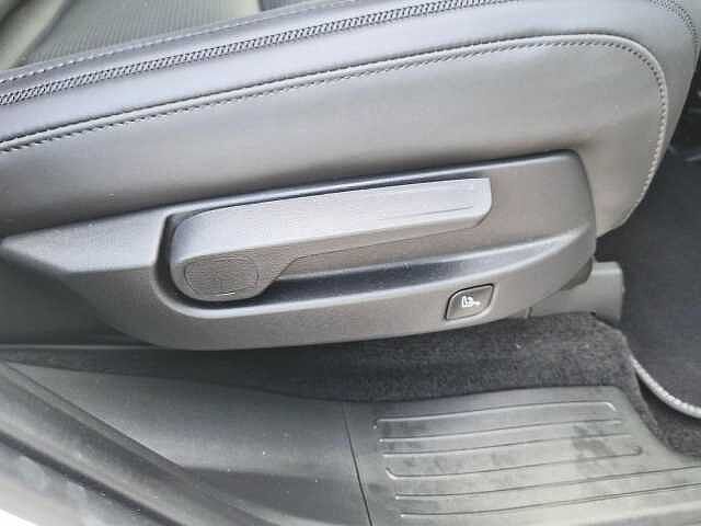 Hyundai Santa Fe 1.6 T-GDi 13.8kWh Calligraphy Auto 4WD Euro 6 (s/s) 5dr (7Seat)