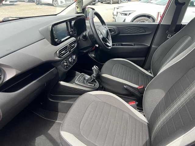 Hyundai i10 1.0 SE Connect Auto Euro 6 (s/s) 5dr