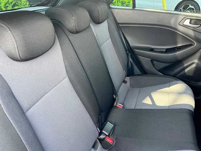 Hyundai i20 1.2 Play Euro 6 (s/s) 5dr