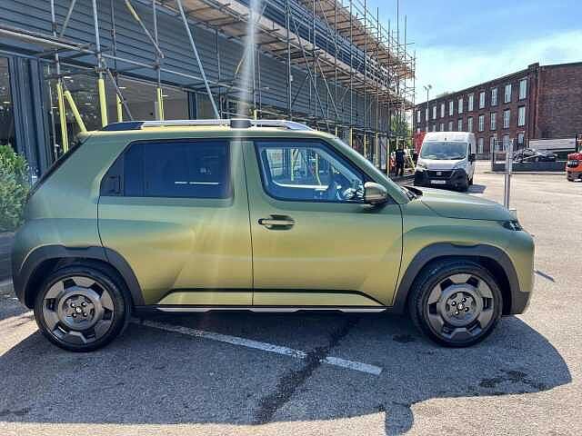 Hyundai INSTER Long Range 49kWh Cross Auto 5dr